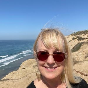 Meet your Posher, Teri